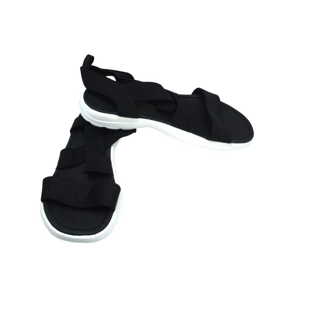 Women's Light Weight Gatas Sandals Size 7